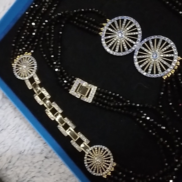 Heidi Daus Disney Necklace - Picture 12 of 12